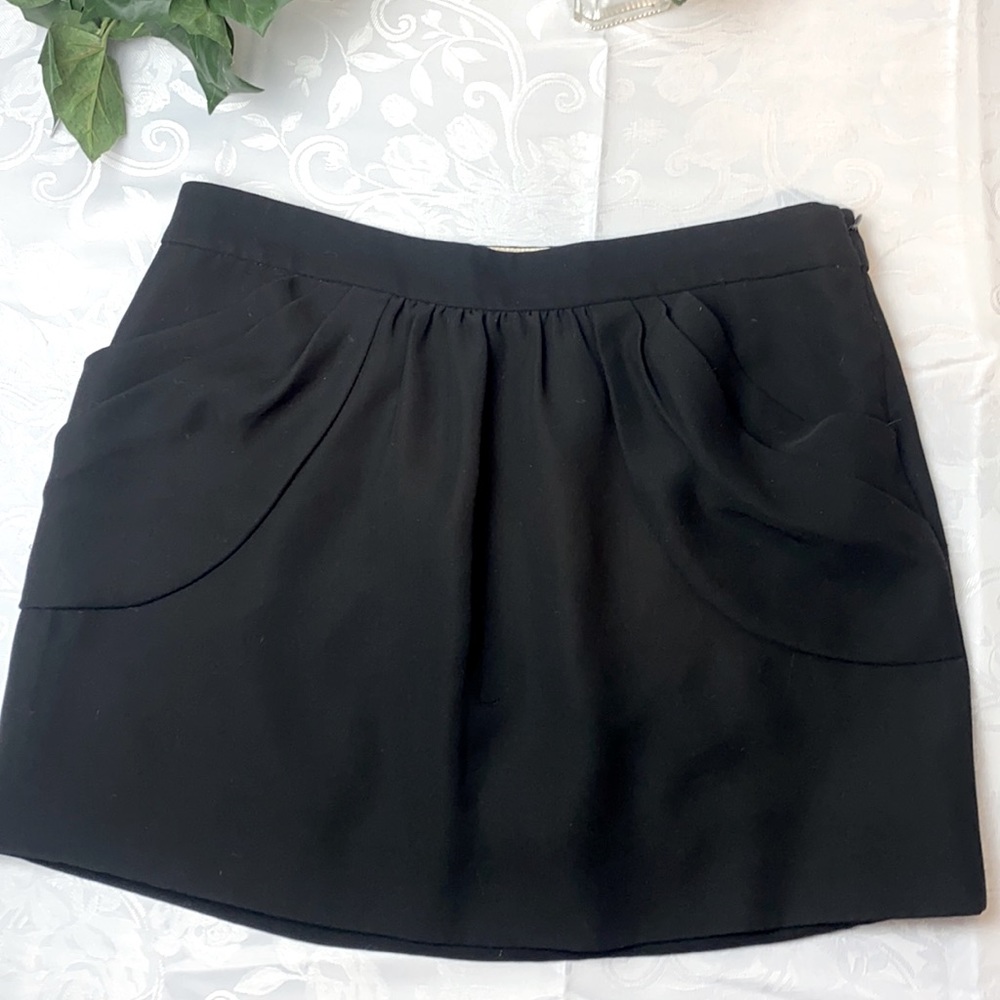 J crew ultra mini size 8 black skirt